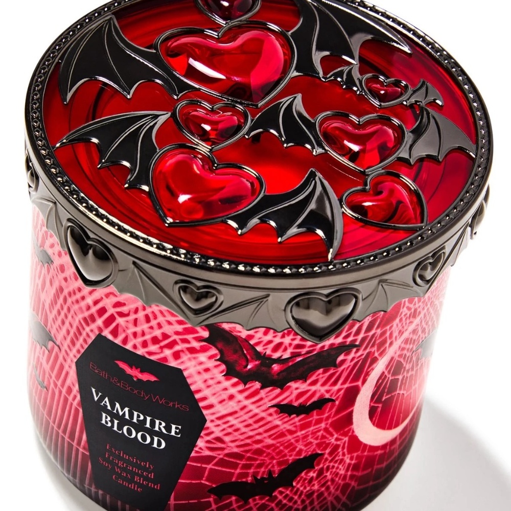 VAMPIRE BLOOD 3 Wick Candle - Picture 5 of 5